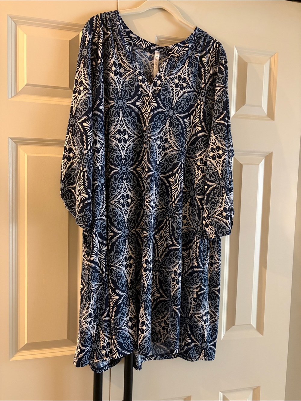 Navy and White Printed Midi Dress with V-Neck